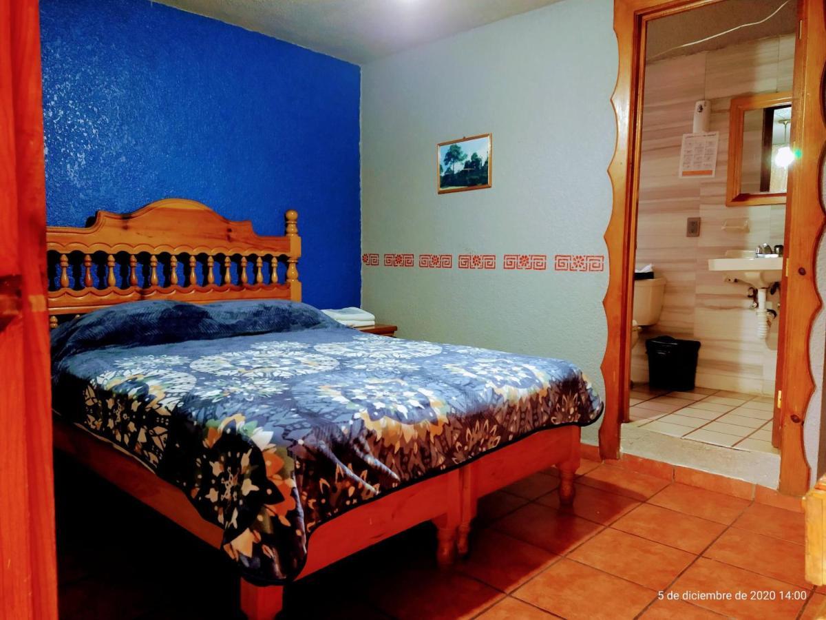 Hotel Plaza Mazamitla Buitenkant foto