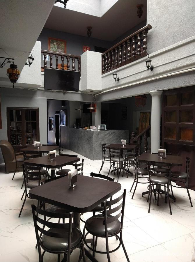 Hotel Plaza Mazamitla Buitenkant foto