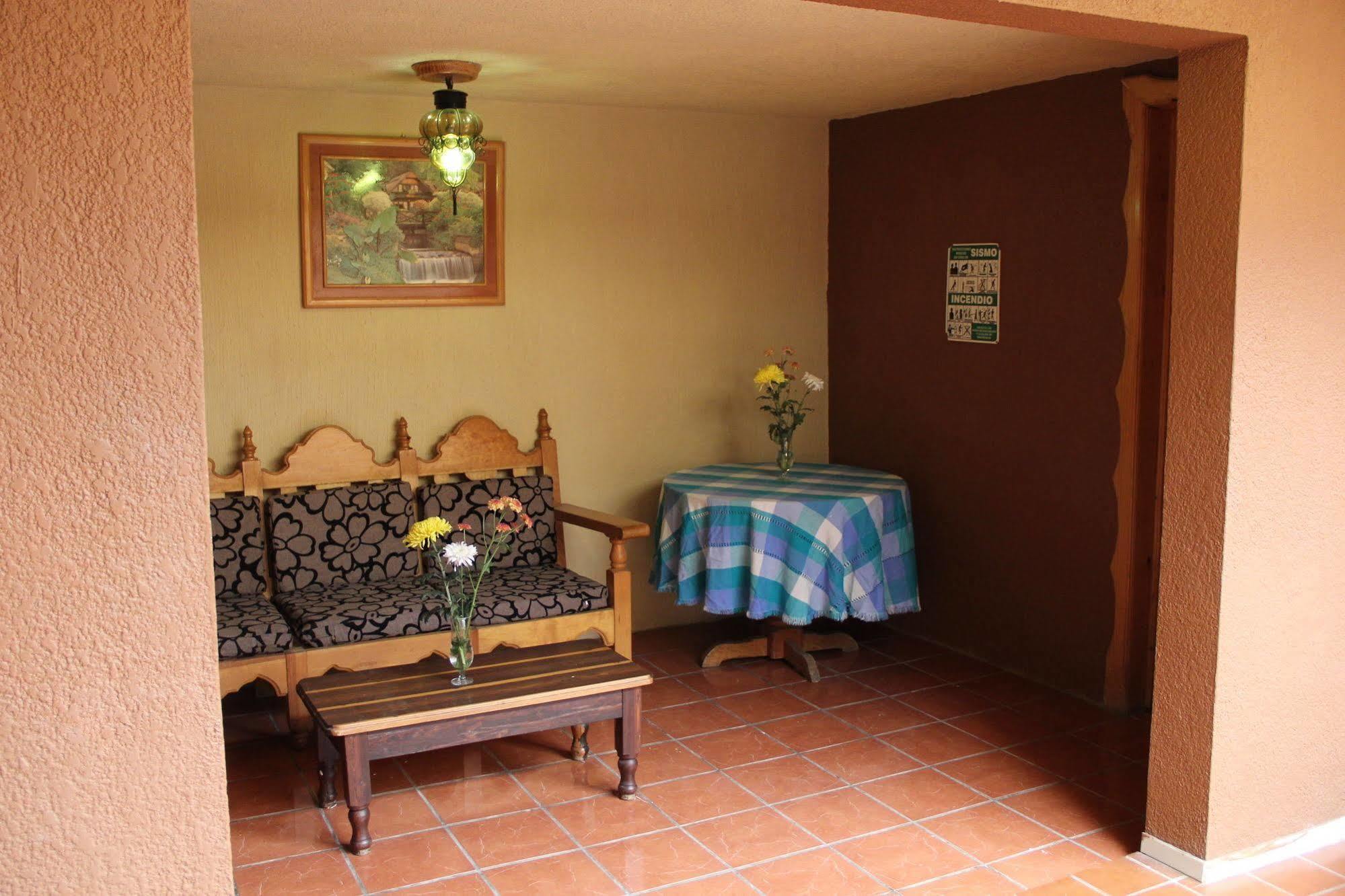 Hotel Plaza Mazamitla Buitenkant foto